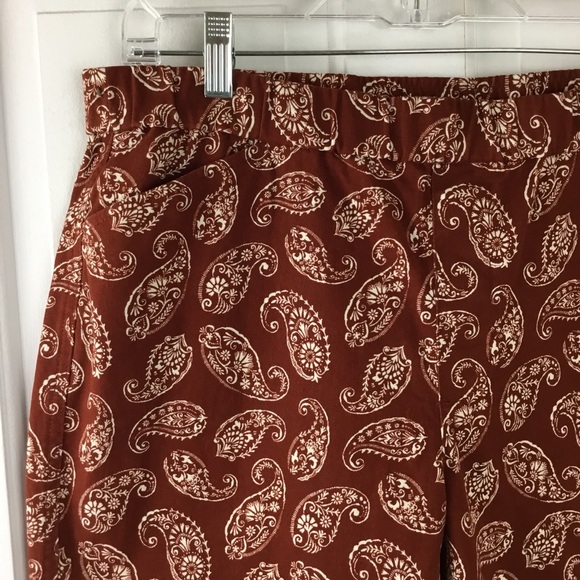 Lands End Chino Pants Mid-Rise Paisley Rust NWOT - Picture 3 of 9